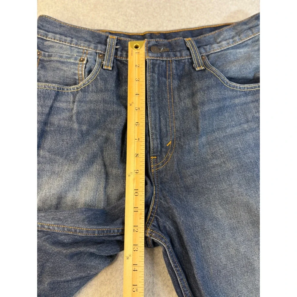 Levis Mens Denim Shorts Medium Wash Blue Cotton Relaxed Fit Size 32 35569-0174